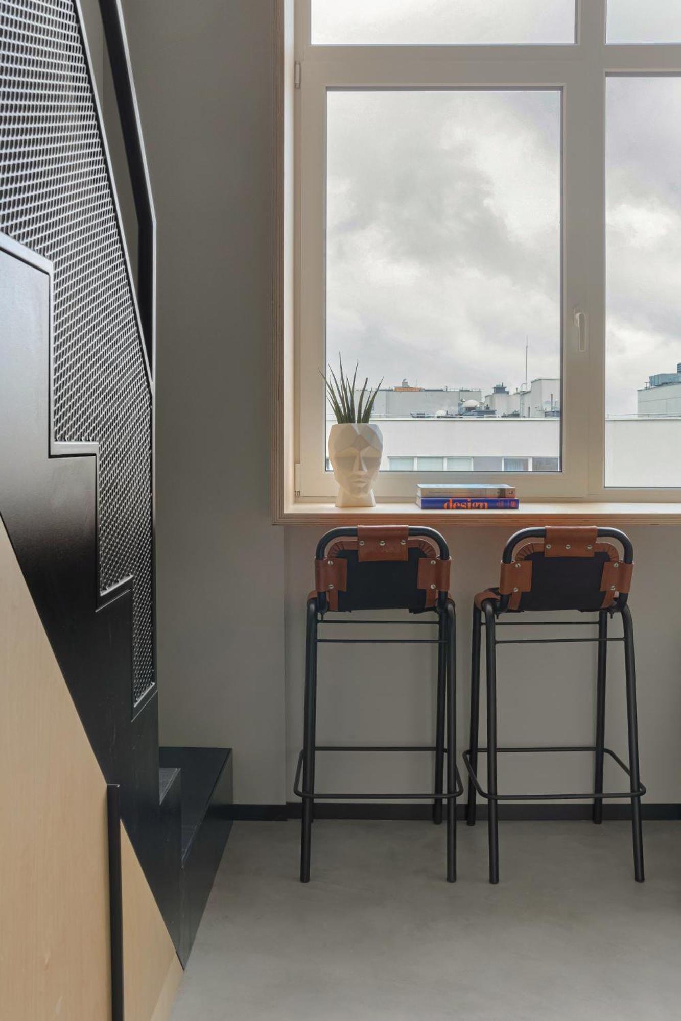Apartment Stylish Designer Loft In Trendiest District *